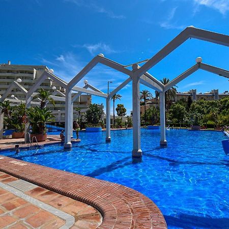 בנאלמדנה Benal Beach, Luxury Sea & Mountain View Beachside 1 Bedroom Apartment מראה חיצוני תמונה