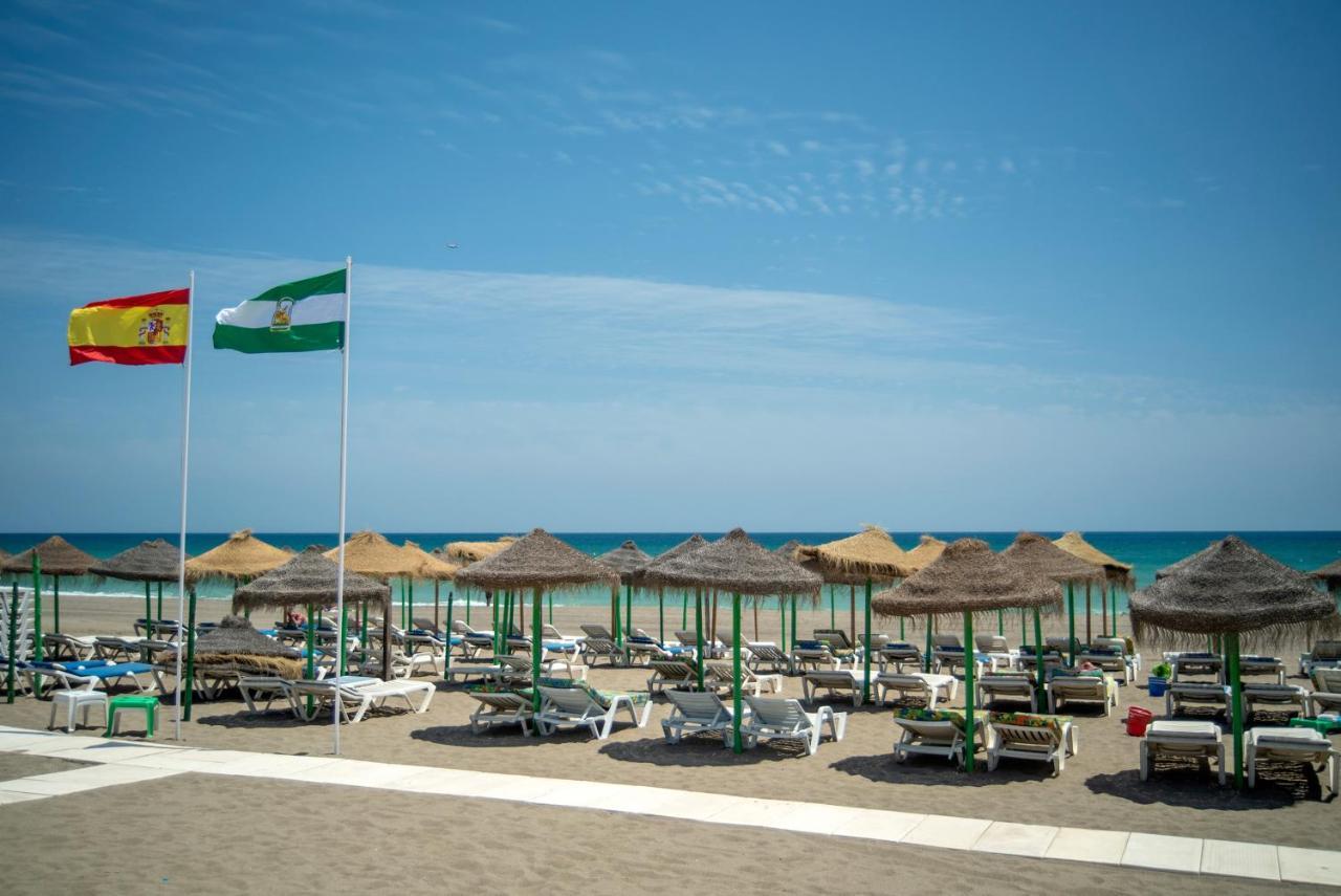 בנאלמדנה Benal Beach, Luxury Sea & Mountain View Beachside 1 Bedroom Apartment מראה חיצוני תמונה