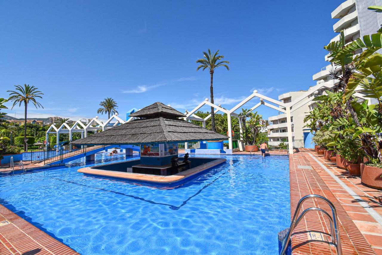 בנאלמדנה Benal Beach, Luxury Sea & Mountain View Beachside 1 Bedroom Apartment מראה חיצוני תמונה
