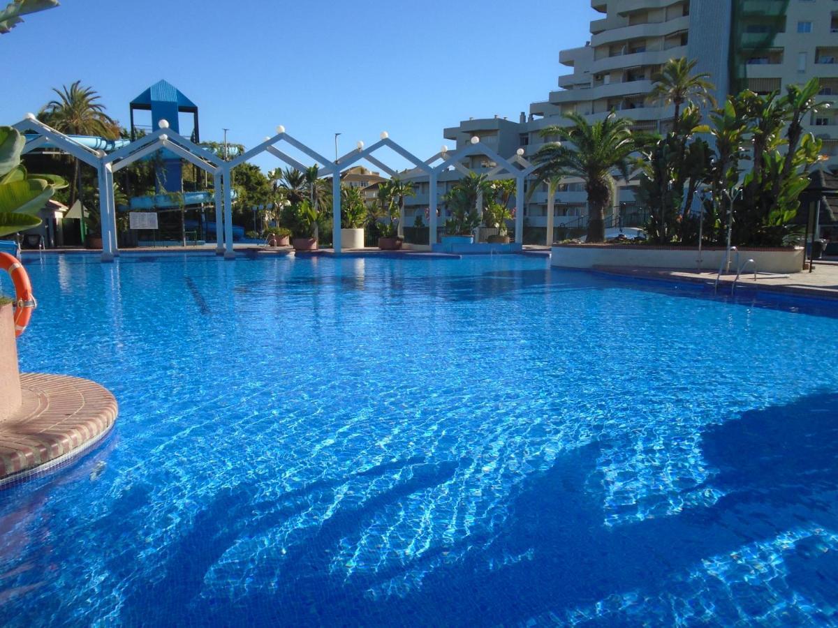 בנאלמדנה Benal Beach, Luxury Sea & Mountain View Beachside 1 Bedroom Apartment מראה חיצוני תמונה